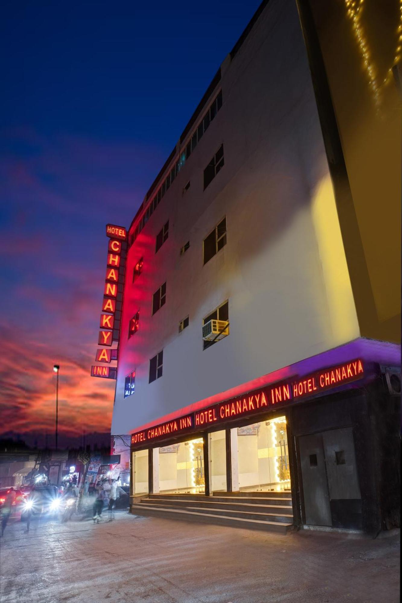 Hotel Chanakya Inn New Delhi Bagian luar foto