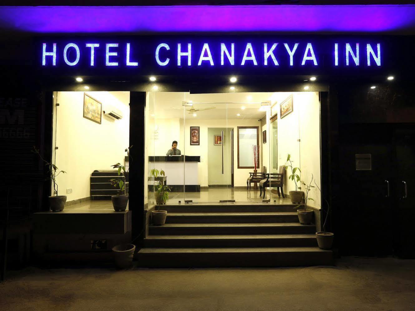 Hotel Chanakya Inn New Delhi Bagian luar foto